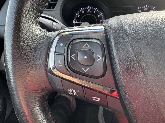 Used 2018 Toyota Avalon XLE image 15