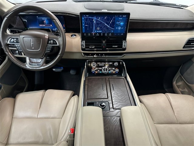 Used 2022 Lincoln Navigator Reserve image 23