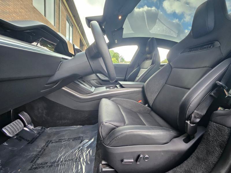 Used 2024 Tesla Model S Plaid AWD/4WD image 37