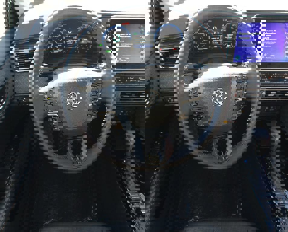 Certified 2025 Toyota Camry XLE image 5