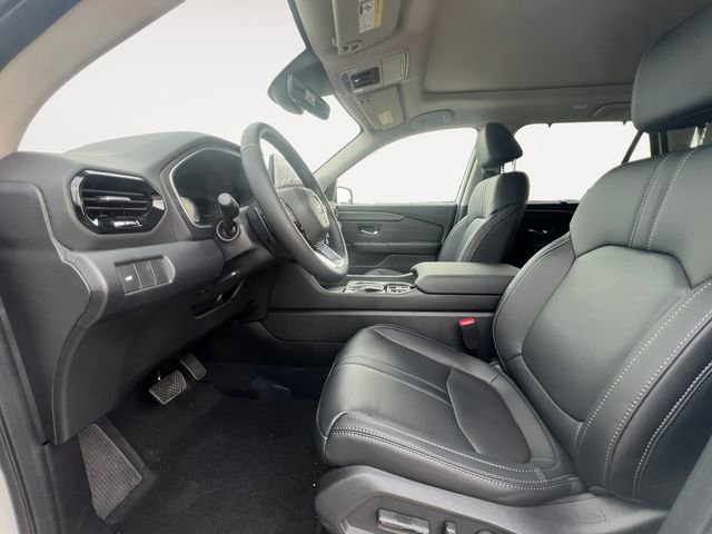 New 2026 Honda Pilot Touring image 9