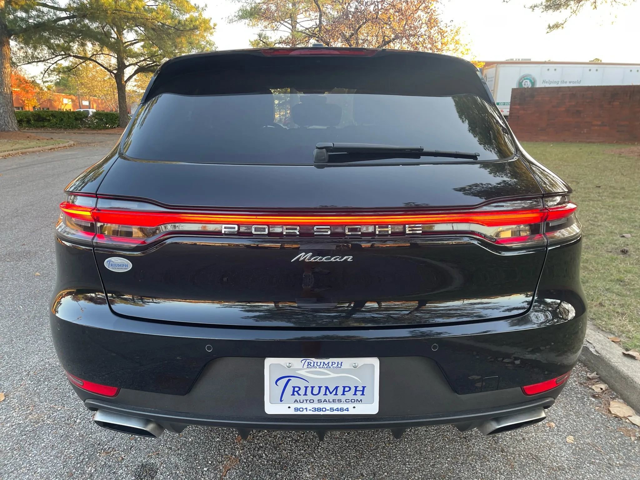 Used 2020 Porsche Macan image 4