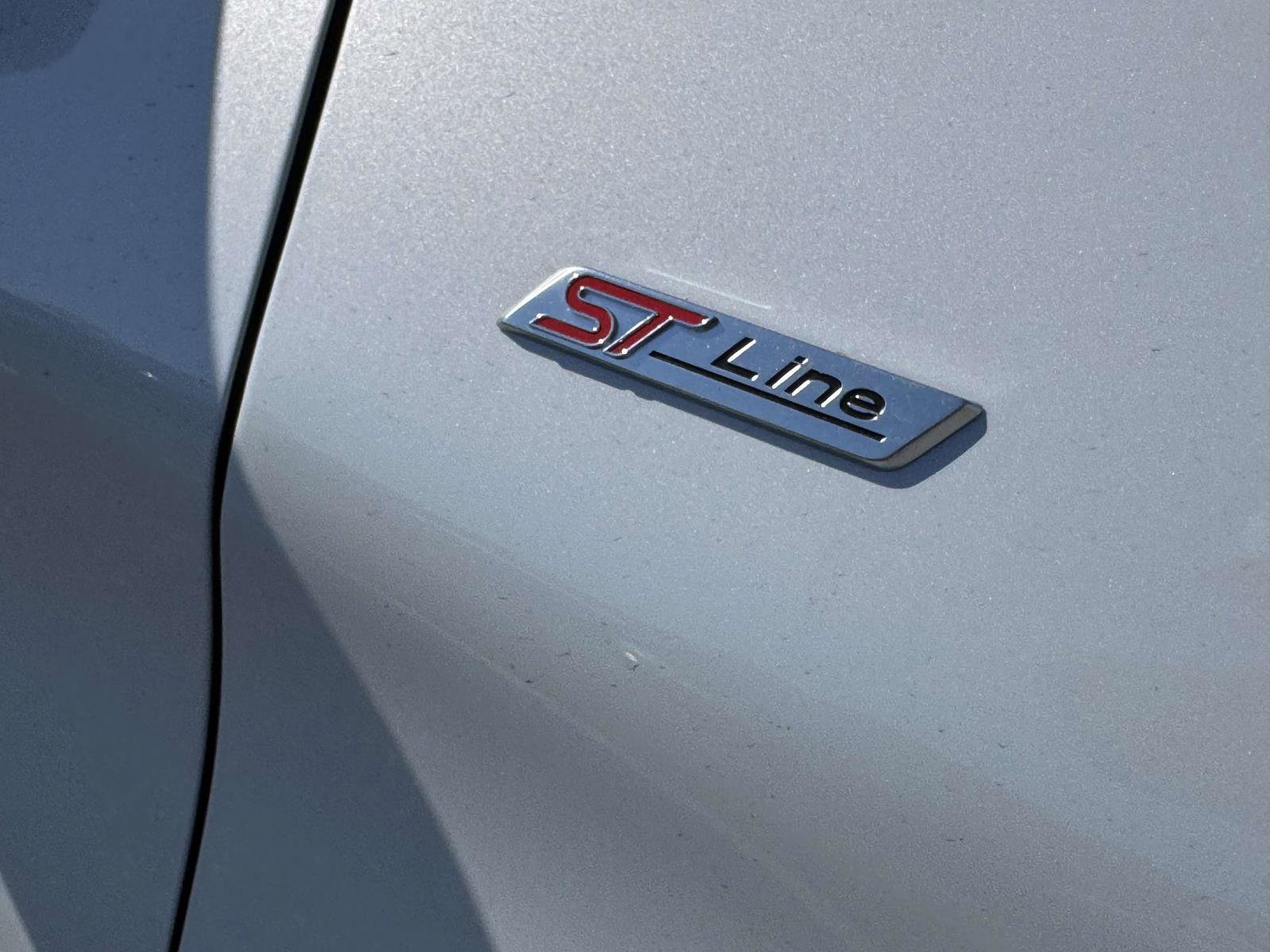 New 2026 Ford Explorer ST-Line AWD/4WD image 9