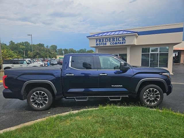 Used 2022 Toyota Tundra Limited AWD/4WD image 3
