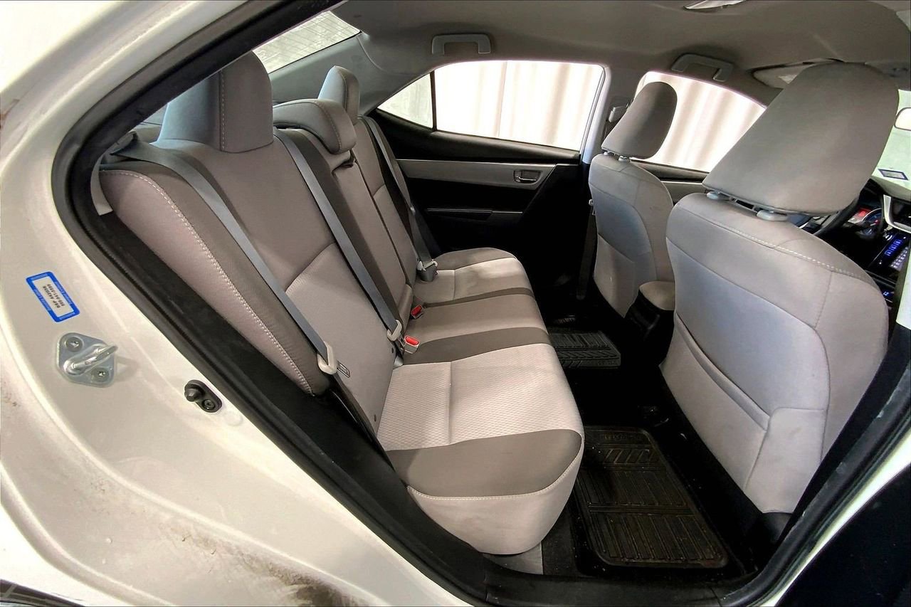 Used 2017 Toyota Corolla LE image 25