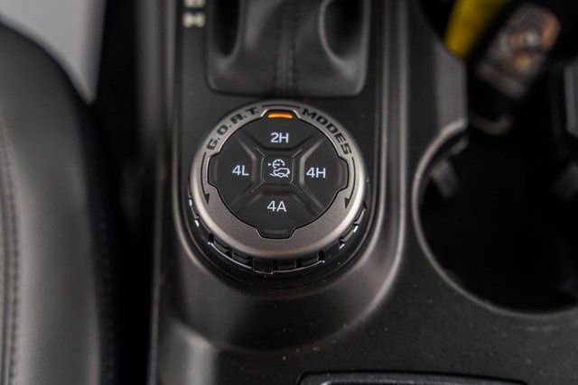 Used 2022 Ford Bronco Outer Banks image 28