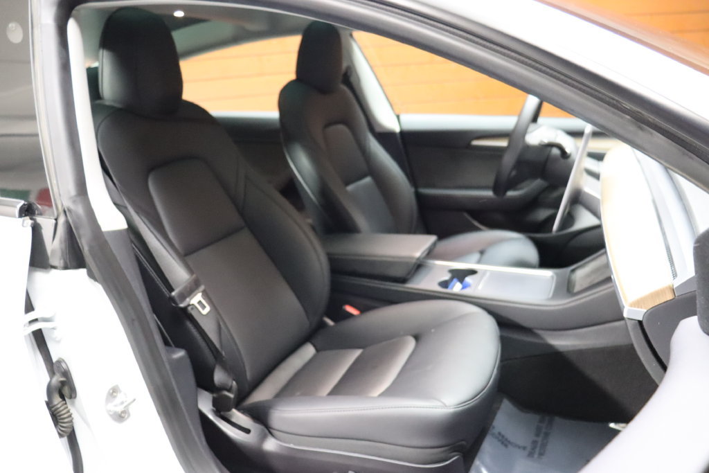 Used 2023 Tesla Model 3 Standard Range RWD image 31