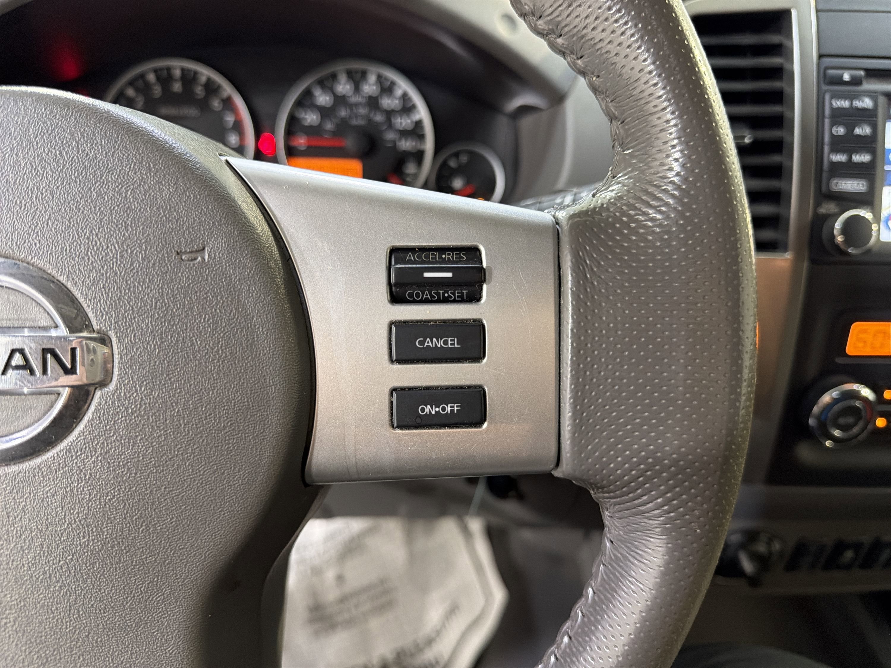 Used 2019 Nissan Frontier SL AWD/4WD image 15