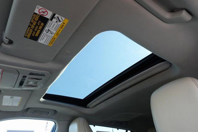 Used 2022 Toyota Highlander Limited image 28