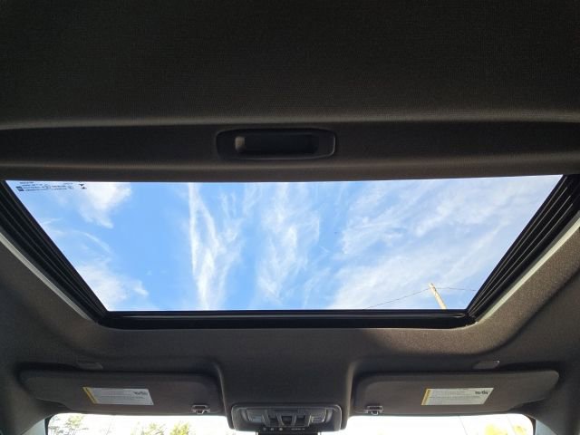 Used 2024 GMC Sierra 2500 SLT w/ SLT Premium Package image 41