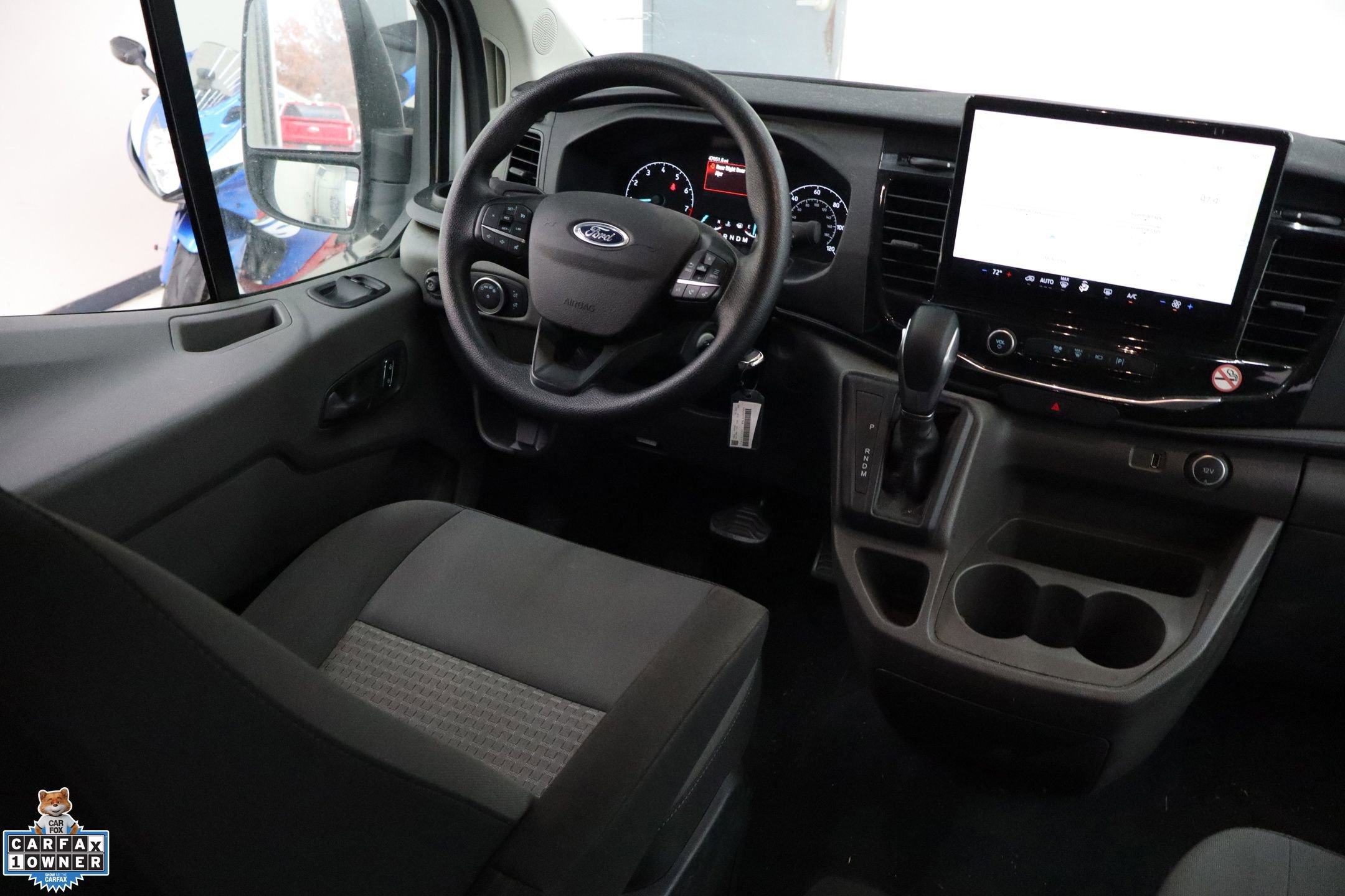 Used 2023 Ford Transit 350 XLT image 27