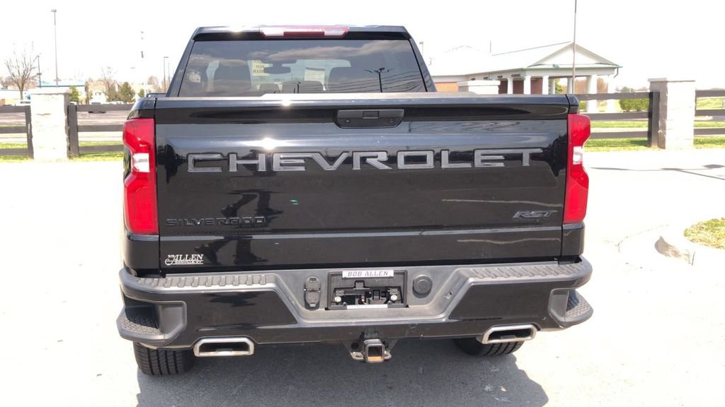 Used 2021 Chevrolet Silverado 1500 RST w/ Bed Protection Package AWD/4WD image 6