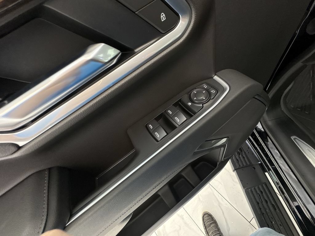 New 2026 GMC Sierra 1500 SLE AWD/4WD image 24
