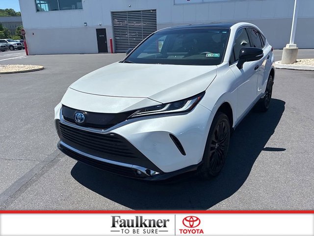 Certified 2023 Toyota Venza Nightshade AWD/4WD image 18