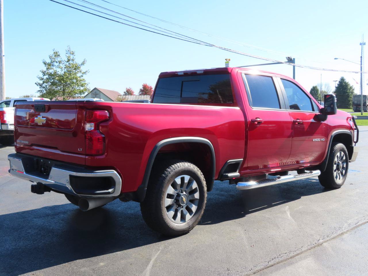 Used 2024 Chevrolet Silverado 2500 LT AWD/4WD image 6