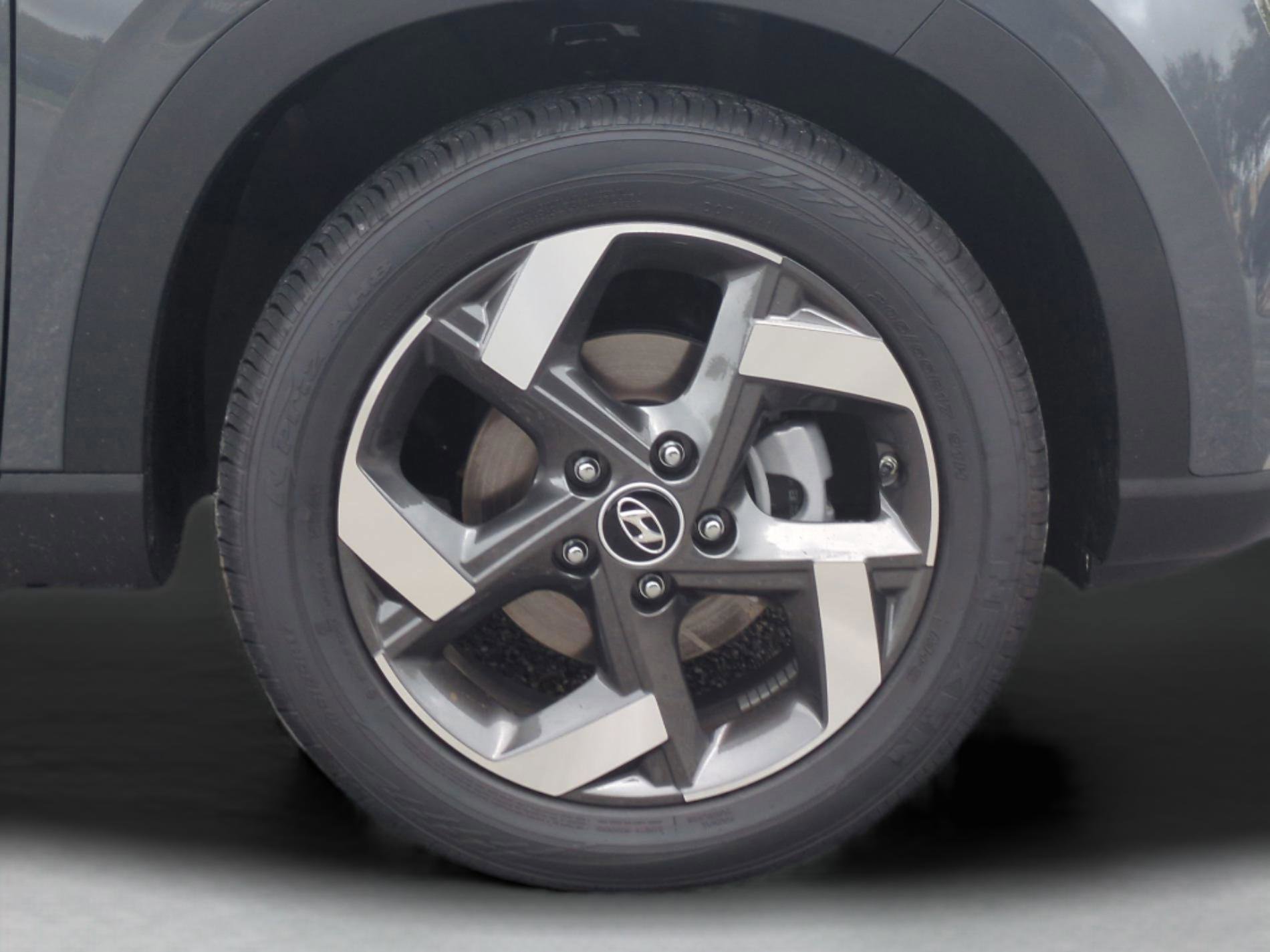 New 2026 Hyundai Venue SEL image 14