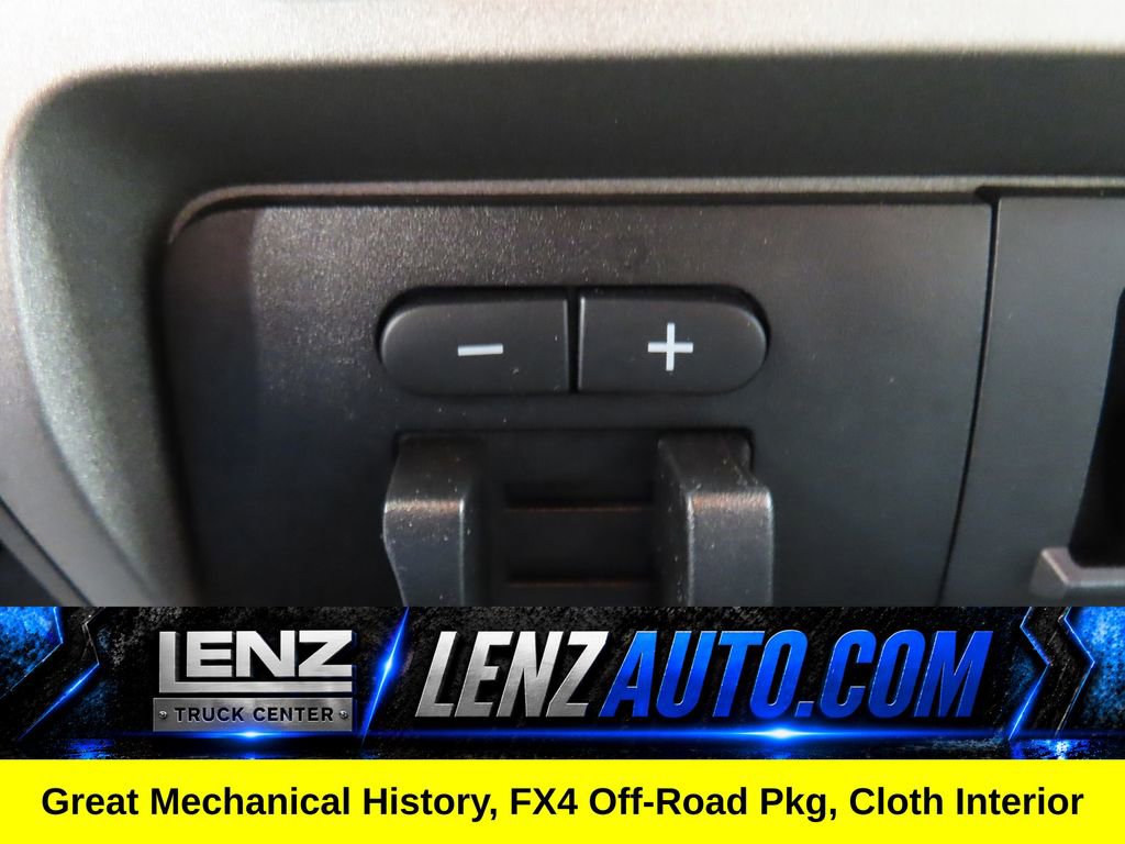 Used 2015 Ford F250 XLT w/ XLT Premium Package AWD/4WD image 49