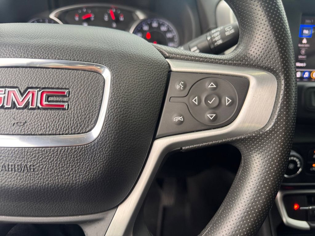 Used 2023 GMC Terrain SLE FWD image 21