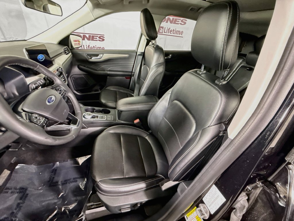 Used 2022 Ford Escape SEL w/ Technology Package AWD/4WD image 26
