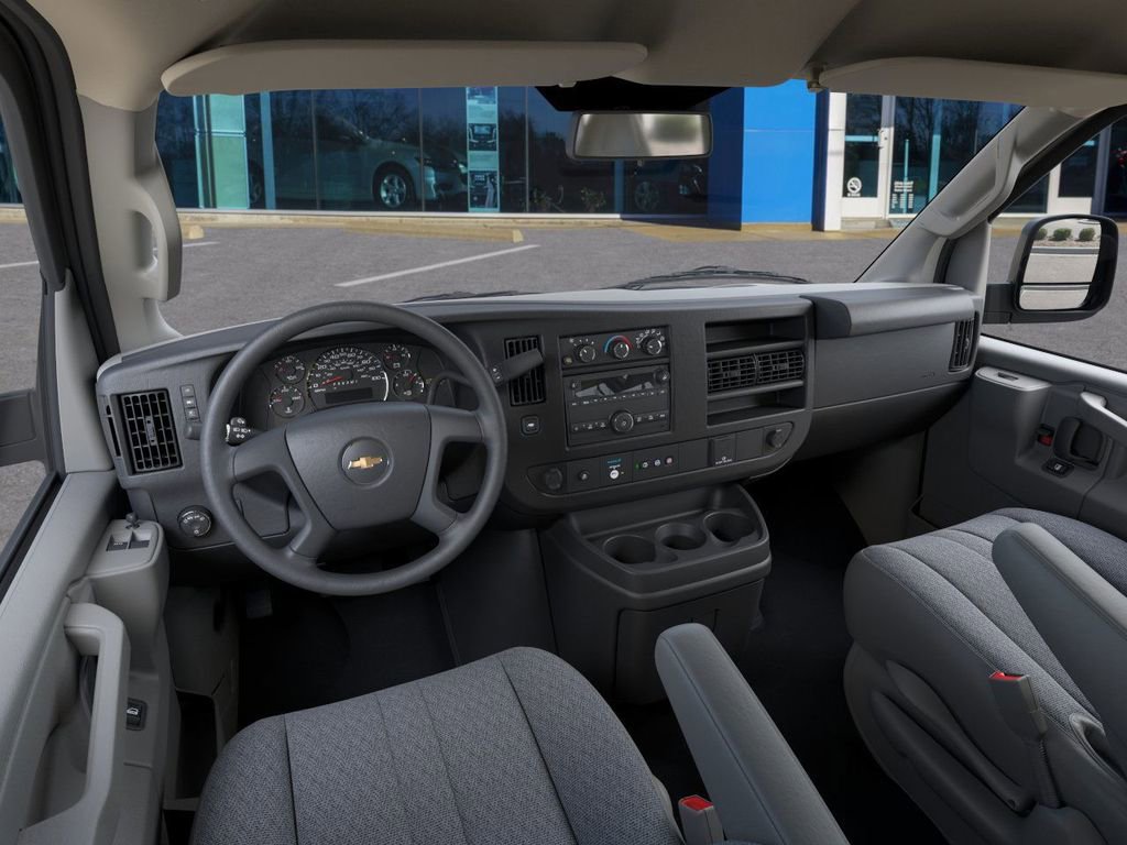 New 2025 Chevrolet Express 3500 Extended image 15