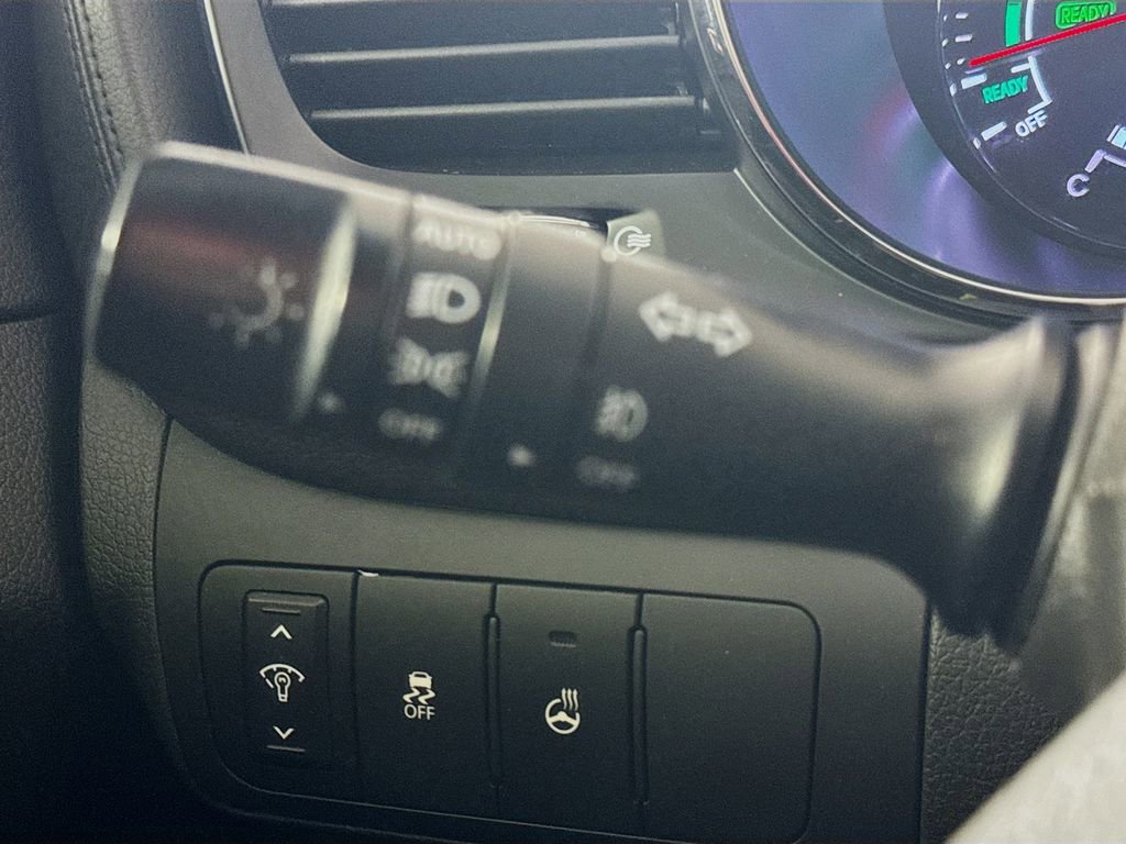 Used 2013 Kia Optima EX image 12