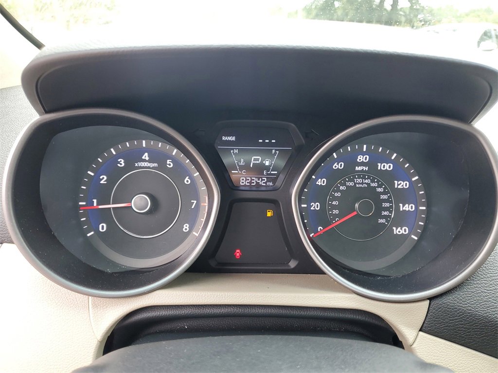 Used 2016 Hyundai Elantra SE image 25