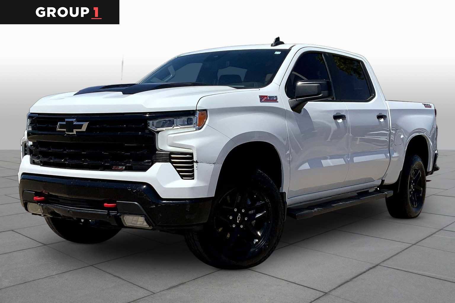 Used 2024 Chevrolet Silverado 1500 LT Trail Boss w/ Protection Package AWD/4WD image 1