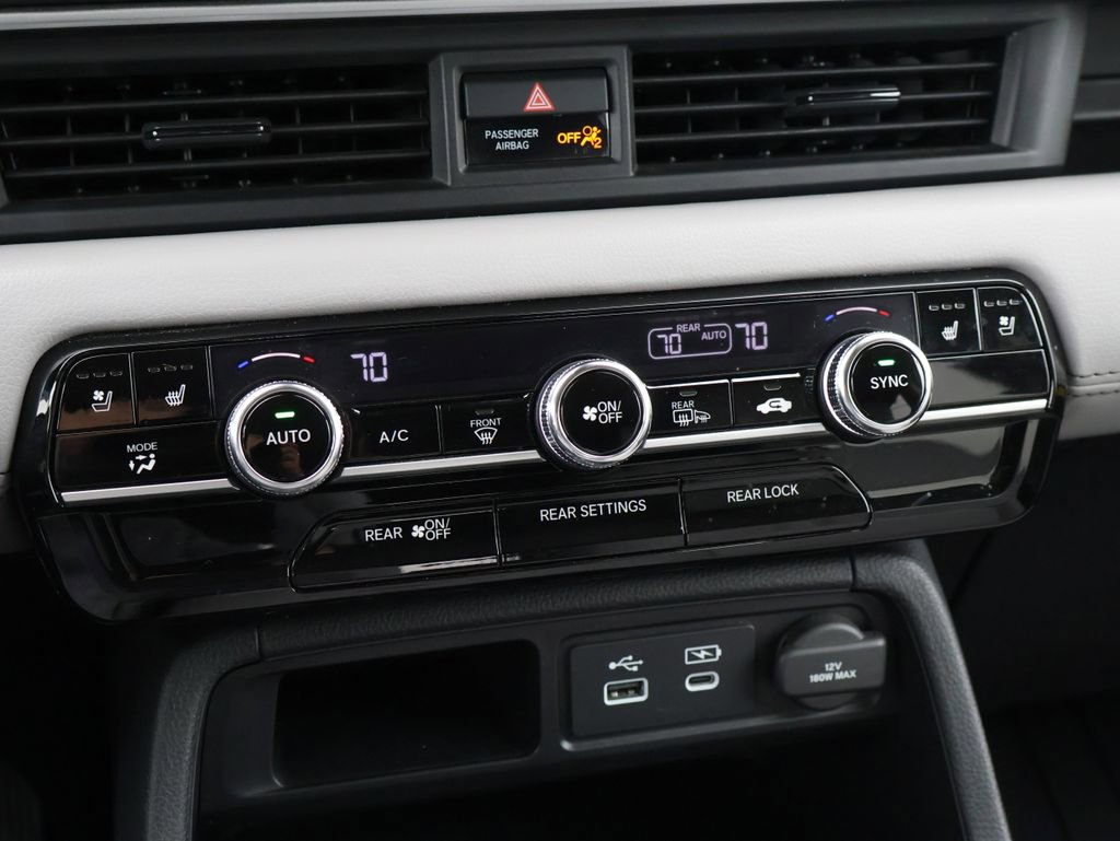 Certified 2025 Honda Pilot Elite image 23