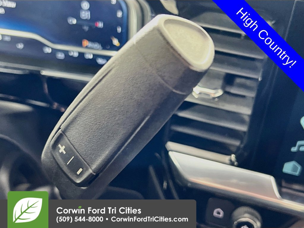 Used 2024 Chevrolet Silverado 3500 High Country w/ High Country Premium Package AWD/4WD image 9