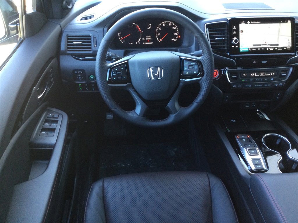 New 2026 Honda Ridgeline Black Edition image 14