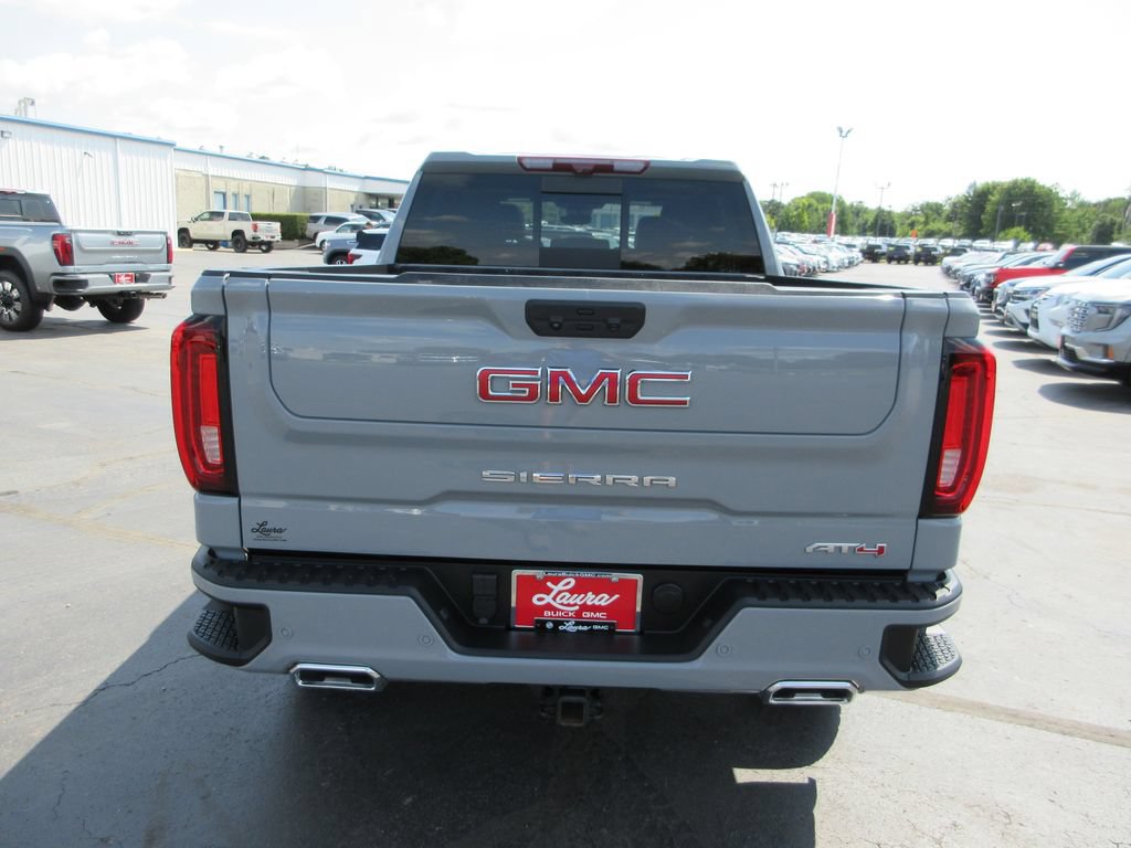 Used 2024 GMC Sierra 1500 AT4 w/ Technology Package AWD/4WD image 6