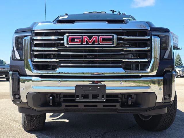 New 2026 GMC Sierra 2500 SLE w/ SLE Value Package; AWD/4WD image 11