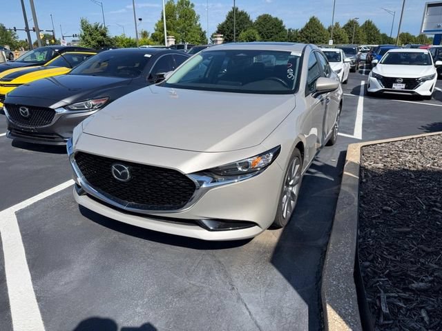 Used 2025 MAZDA MAZDA3 s FWD image 2