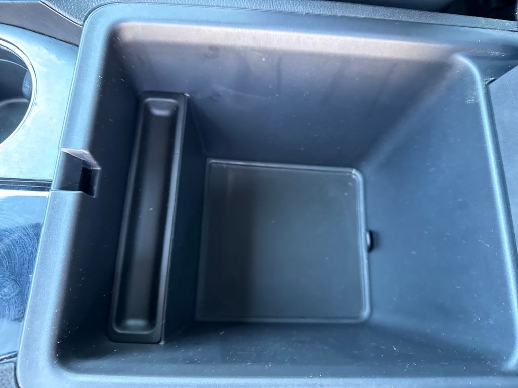 Used 2025 Honda Pilot Black Edition image 26