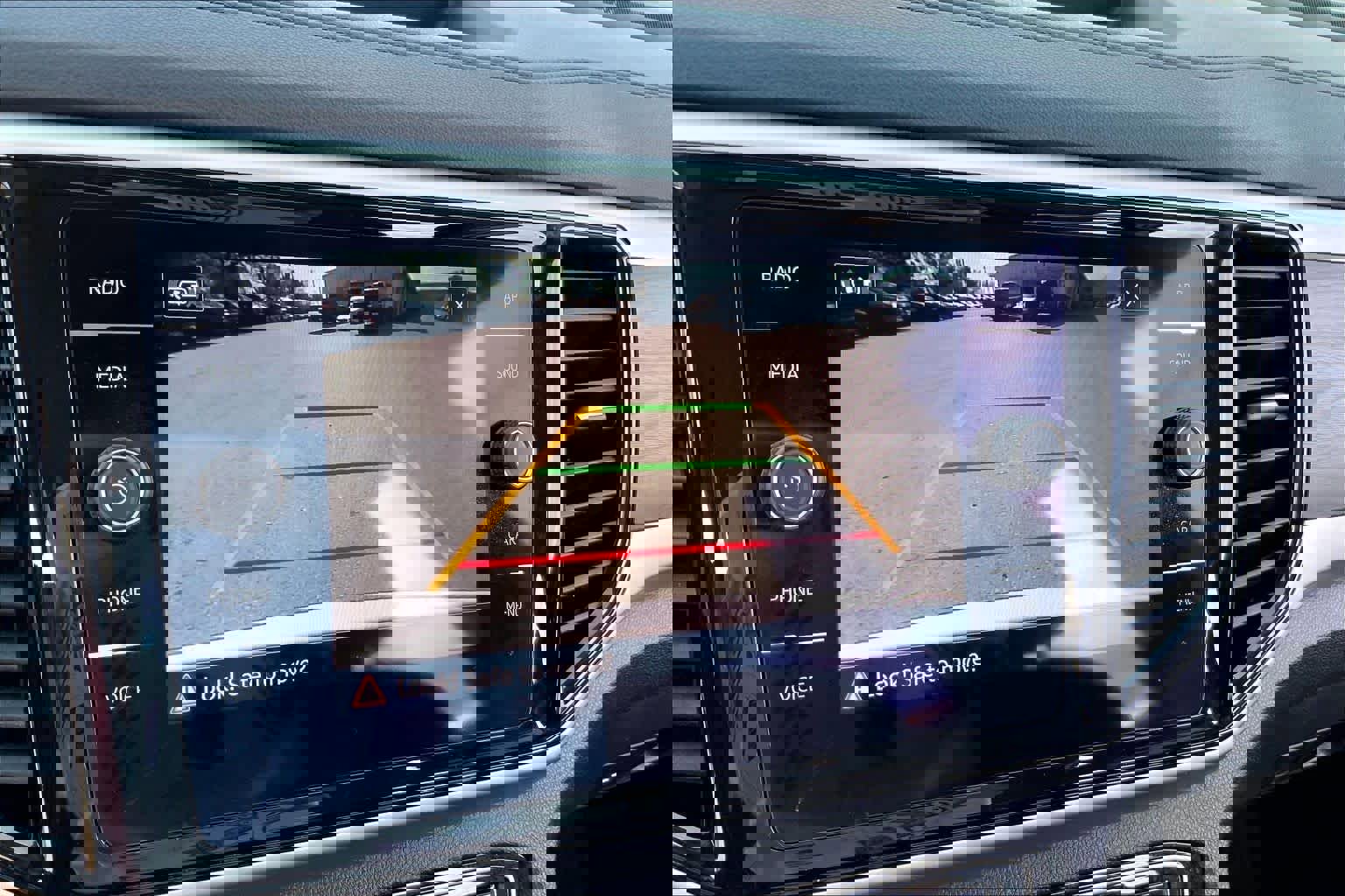 Used 2022 Volkswagen Atlas SE image 26