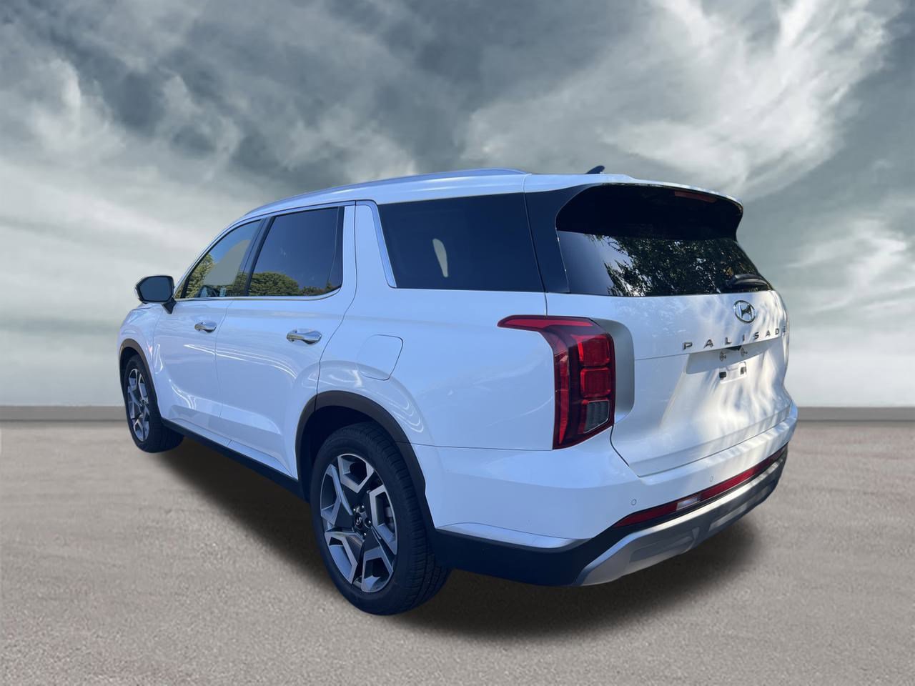 Used 2024 Hyundai Palisade SEL image 3