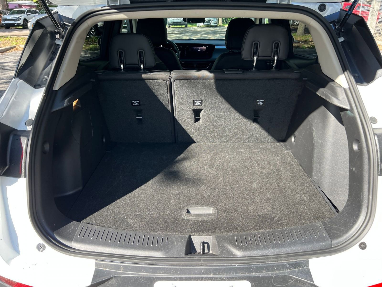 Used 2025 Buick Encore GX Preferred image 24