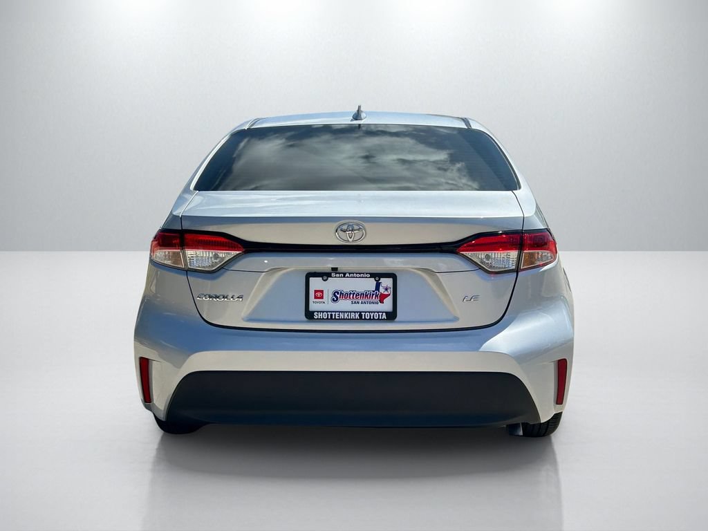 Used 2024 Toyota Corolla LE FWD image 6