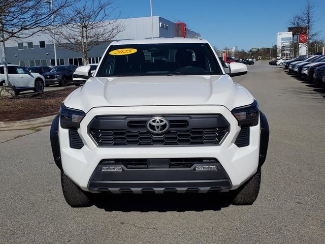 Used 2025 Toyota Tacoma TRD Off-Road AWD/4WD image 8