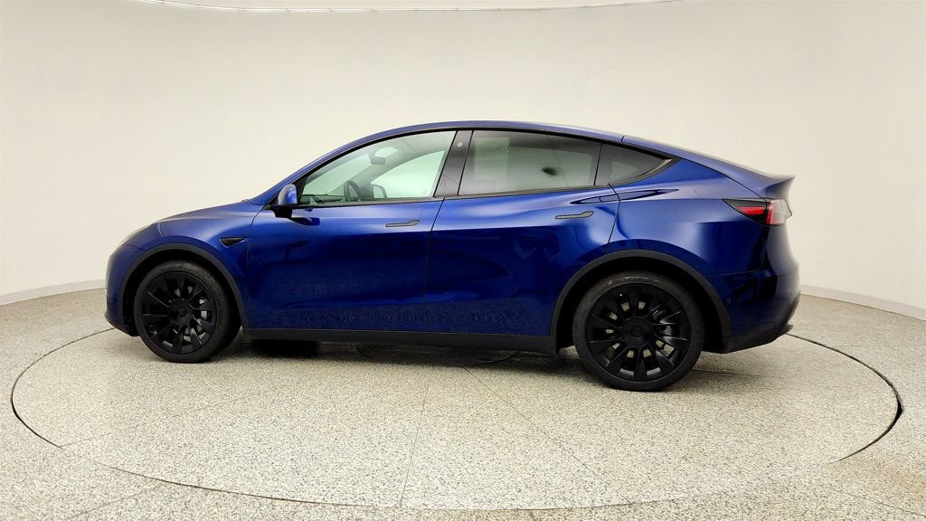 Used 2022 Tesla Model Y Long Range AWD/4WD image 8