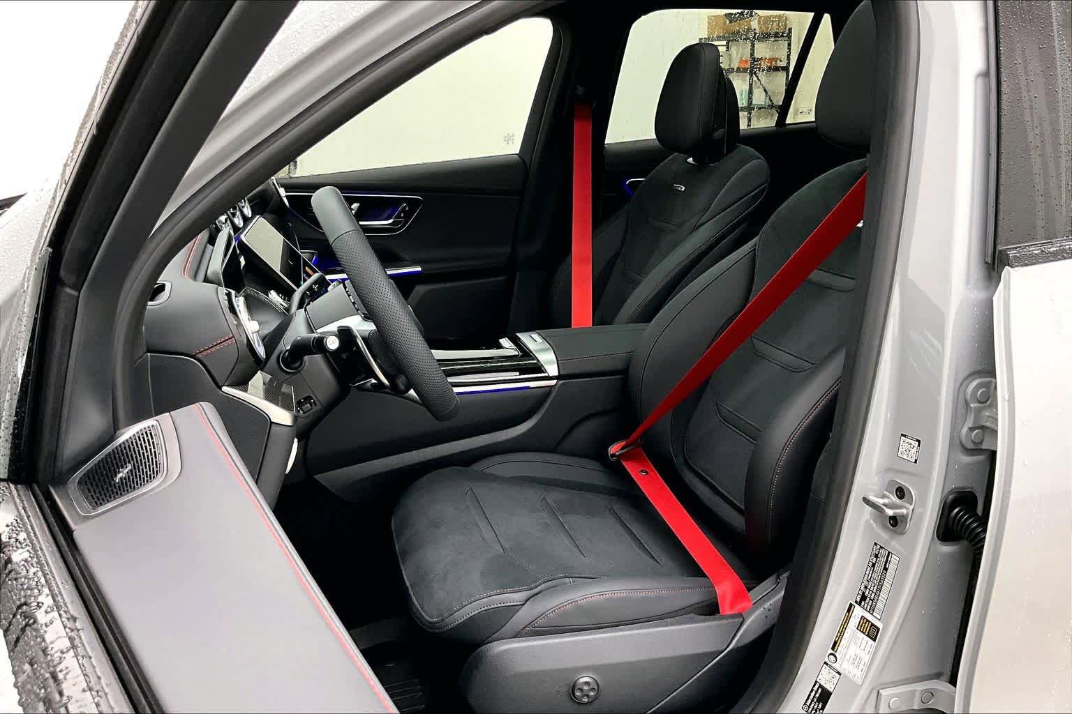 New 2026 Mercedes-Benz GLC 43 AMG 4MATIC Coupe image 9