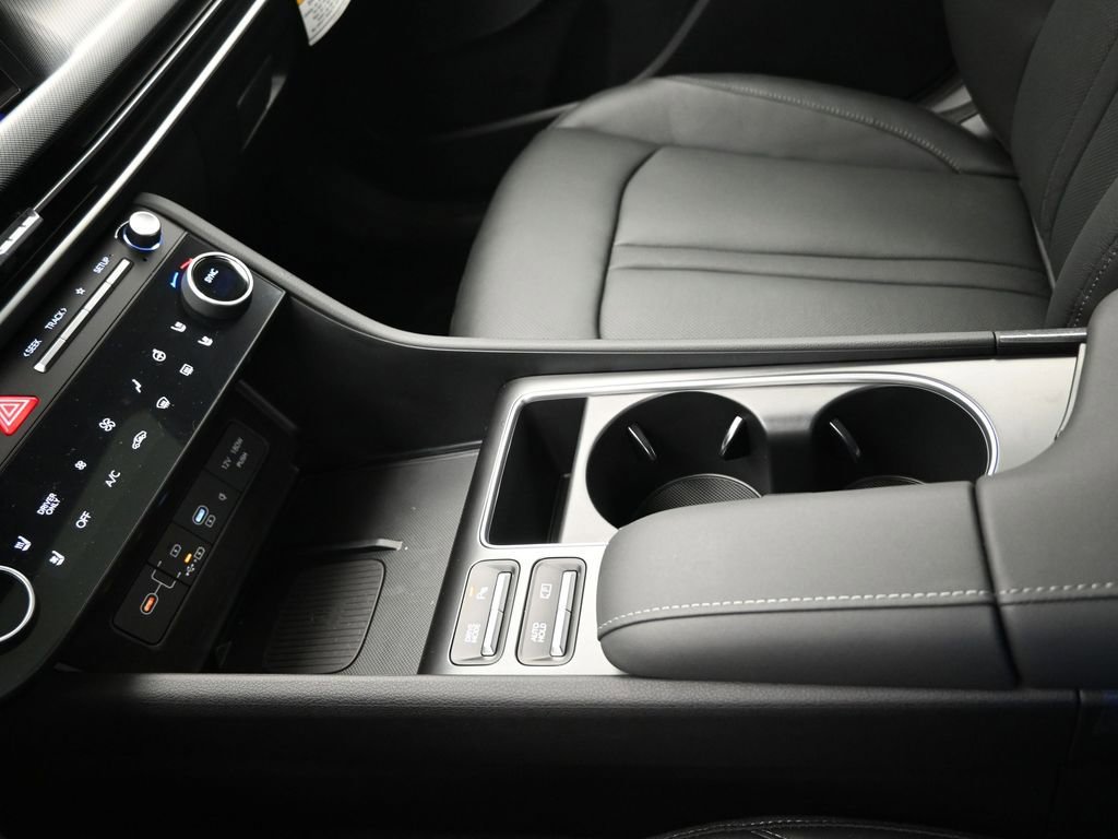 Certified 2025 Hyundai Sonata Limited image 21