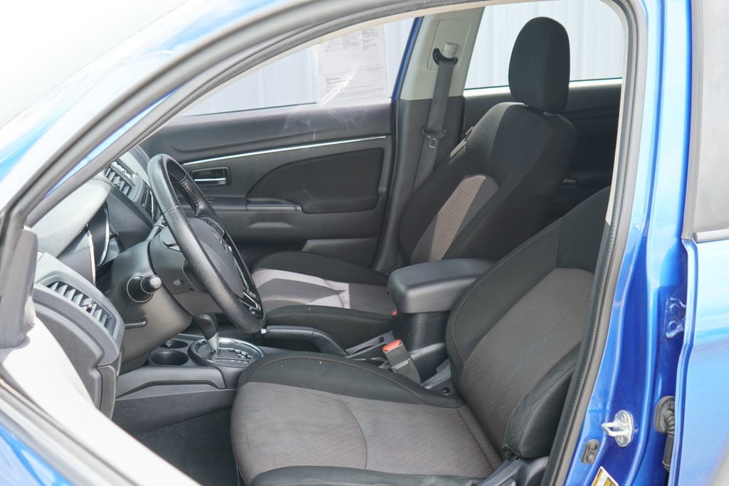 Used 2017 Mitsubishi Outlander Sport ES FWD image 10