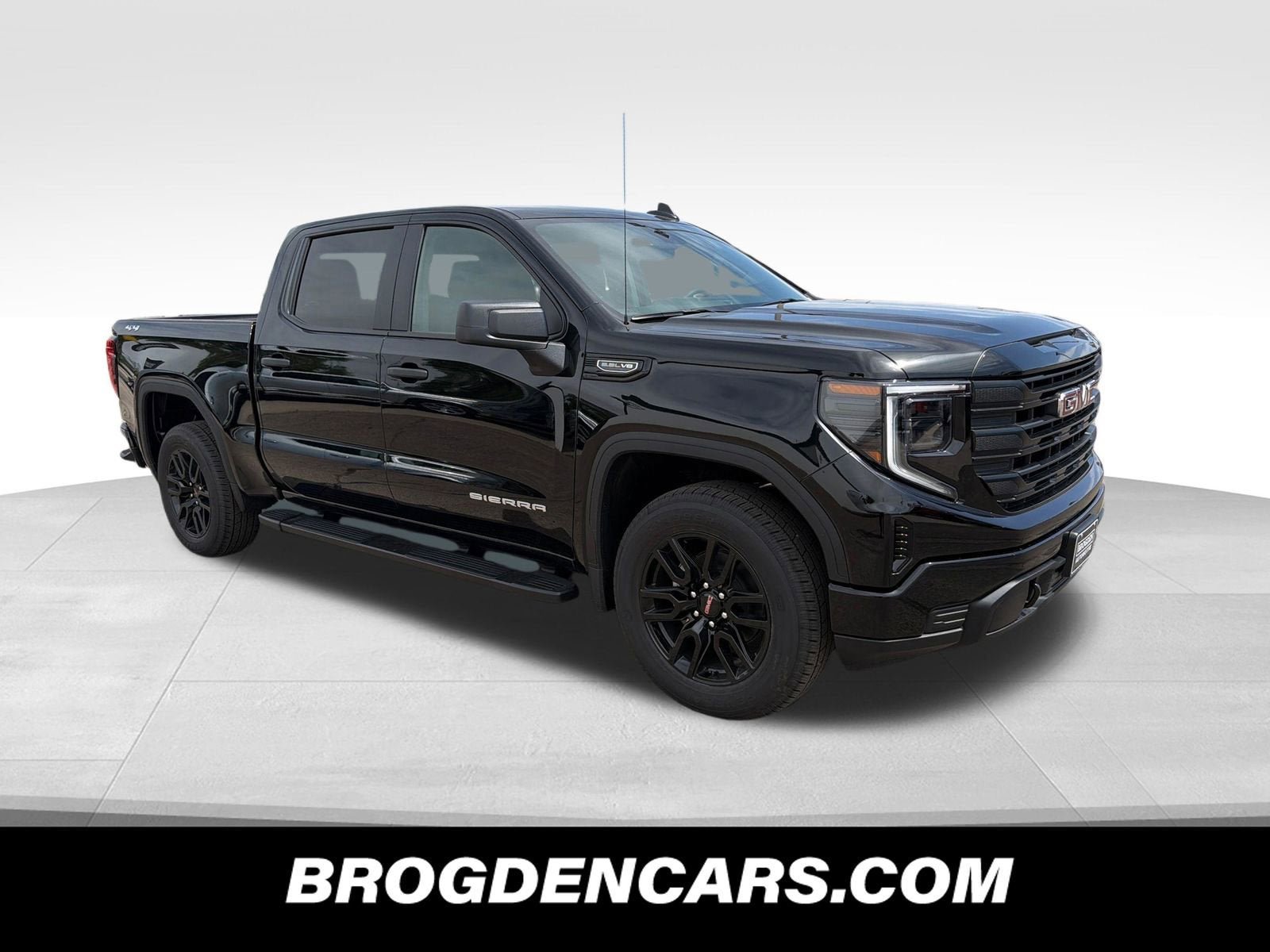 New 2026 GMC Sierra 1500 Pro AWD/4WD image 1
