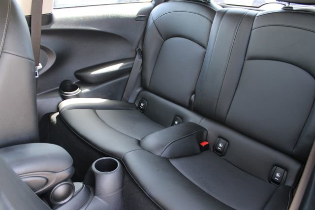 Used 2020 MINI Cooper 2-Door Hardtop FWD image 35
