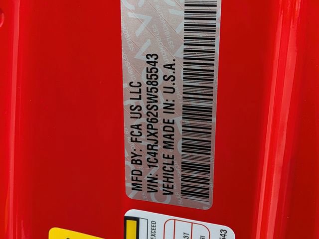 Used 2025 Jeep Wrangler Unlimited Sahara image 29