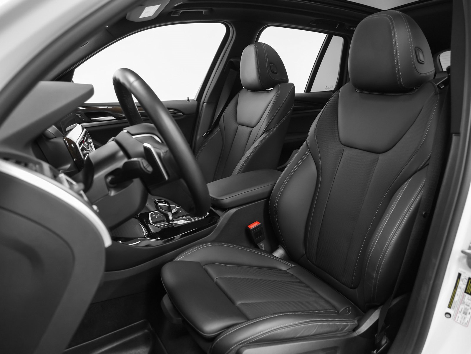 Used 2024 BMW X3 sDrive30i w/ Convenience Package image 41