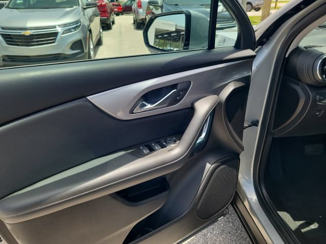 Used 2023 Chevrolet Blazer LT FWD image 16