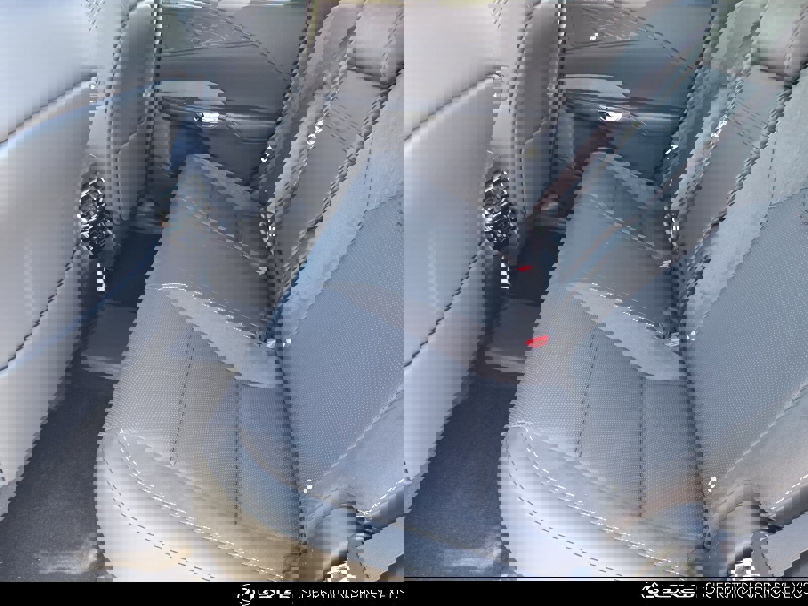 New 2026 Lexus RX 450h AWD image 25