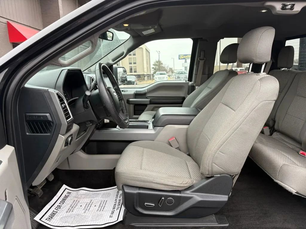 Used 2015 Ford F150 XLT w/ Equipment Group 302A Luxury image 20